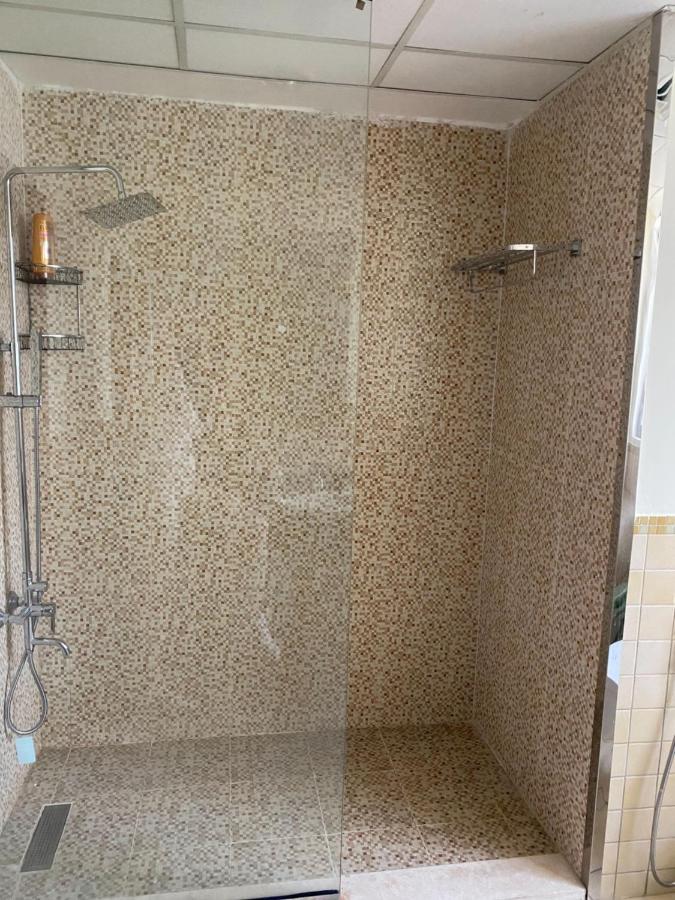 Lunar Hostel Plus Dubai Dış mekan fotoğraf