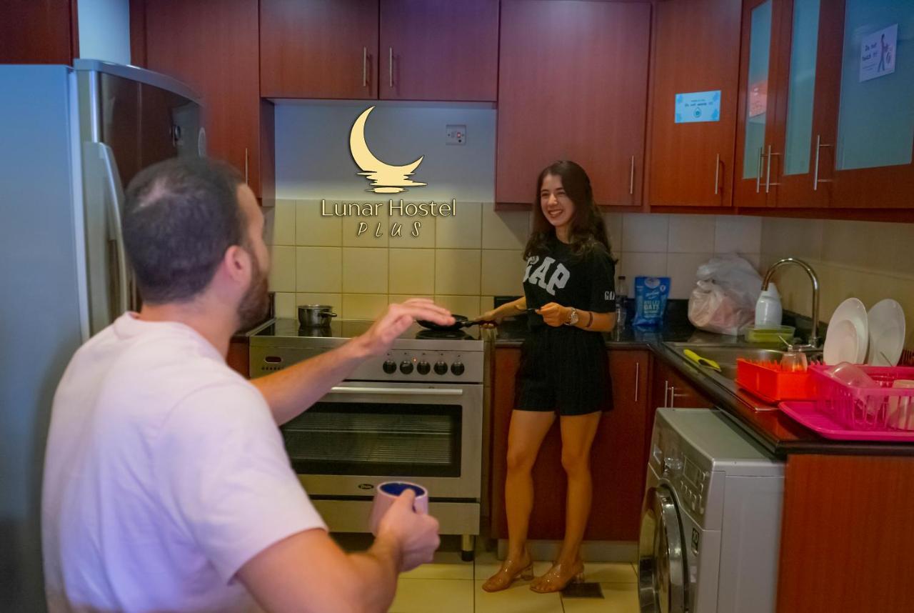 Lunar Hostel Plus Dubai Dış mekan fotoğraf
