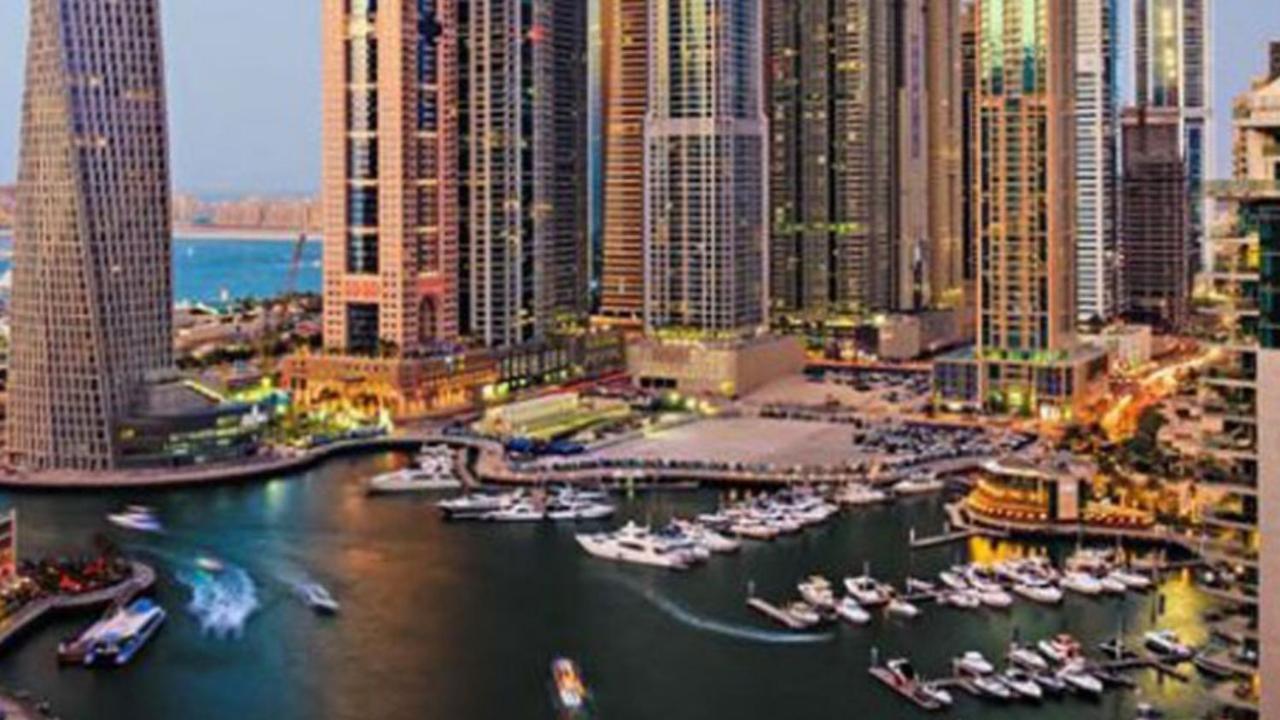 Lunar Hostel Plus Dubai Dış mekan fotoğraf